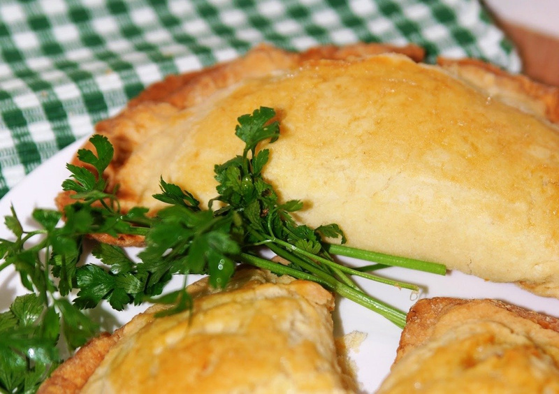 Empanadas – przekąska do wina po argentyńsku